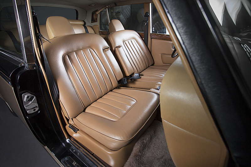 Rolls Royce Silver Wraith II