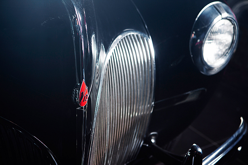 Lincoln Continental Coupe