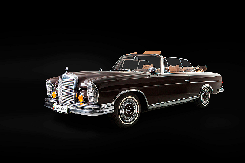 Mercedes-Benz MB 220 SE