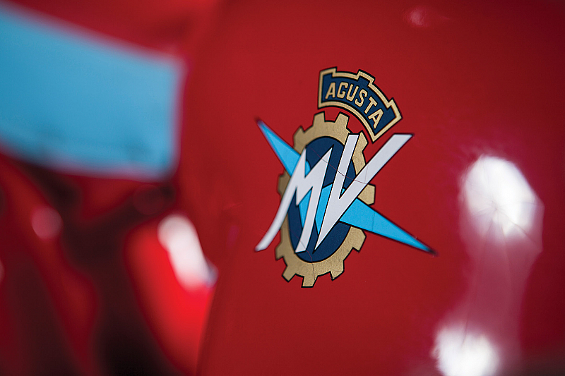 MV Agusta 175 CS “Disco Volante”  cu ataș