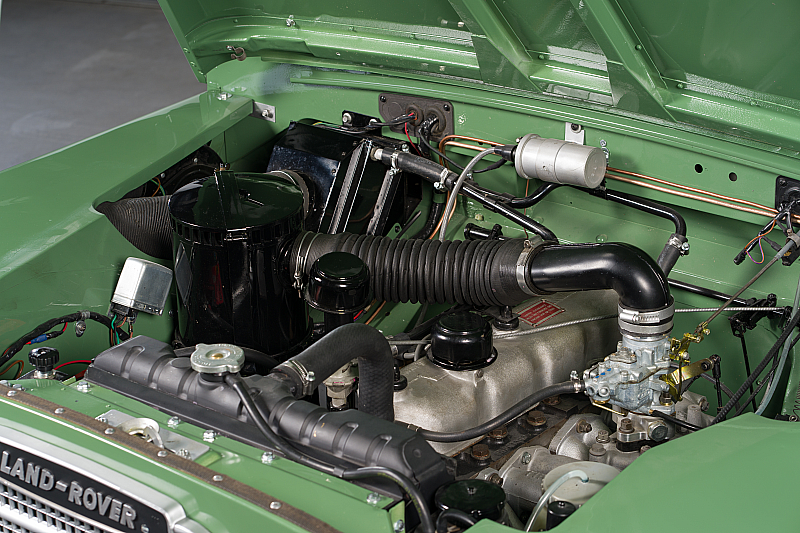 Land Rover Defender 88 Seria III