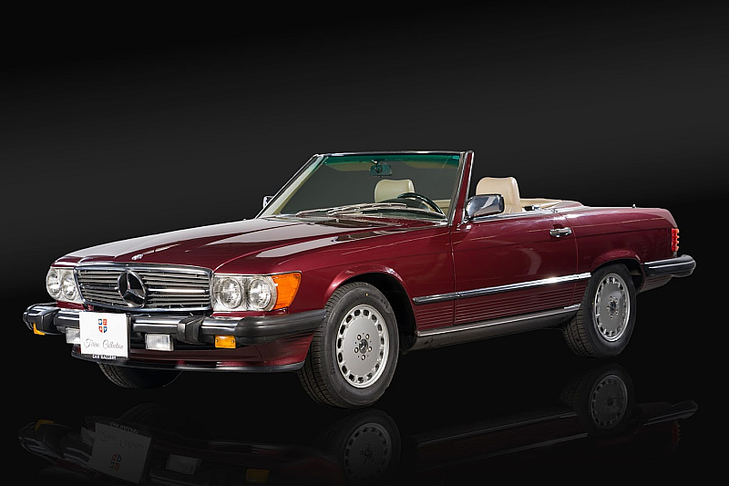 Mercedes-Benz 560 SL