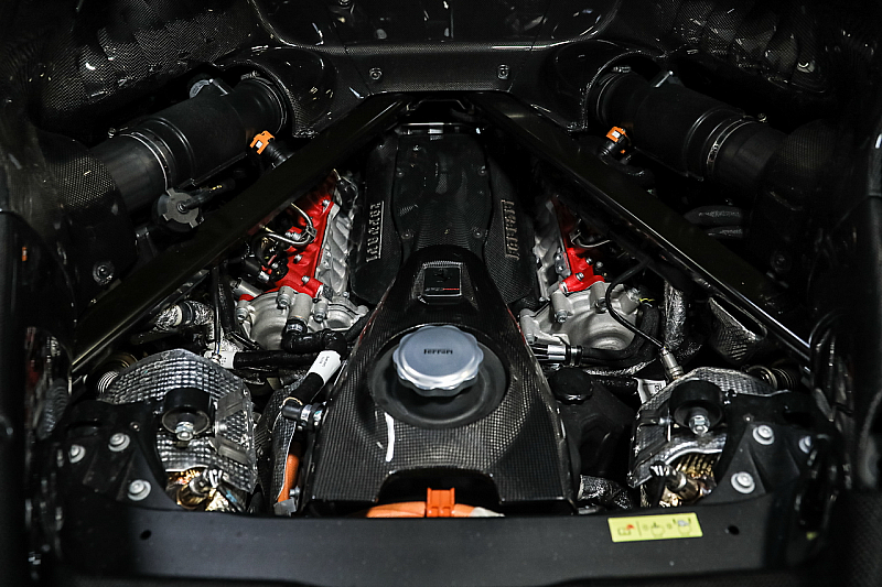 Ferrari SF90 Stradale