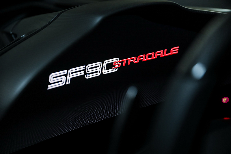 Ferrari SF90 Stradale