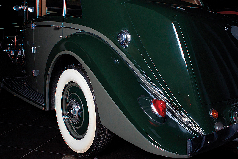 Rolls Royce Phantom III Touring Limousine by Freestone & Webb