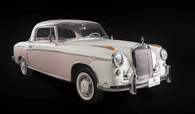 Mercedes-Benz 220 S