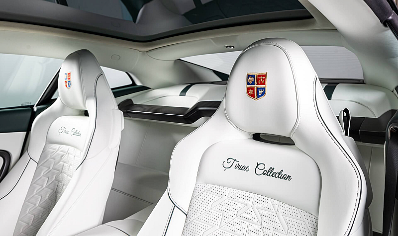 Aston Martin Vanquish