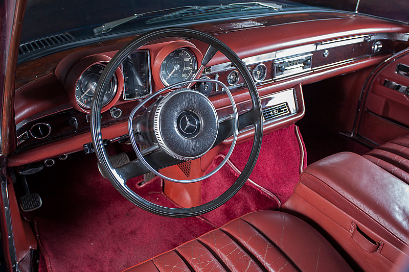 Mercedes-Benz 600 Pullman